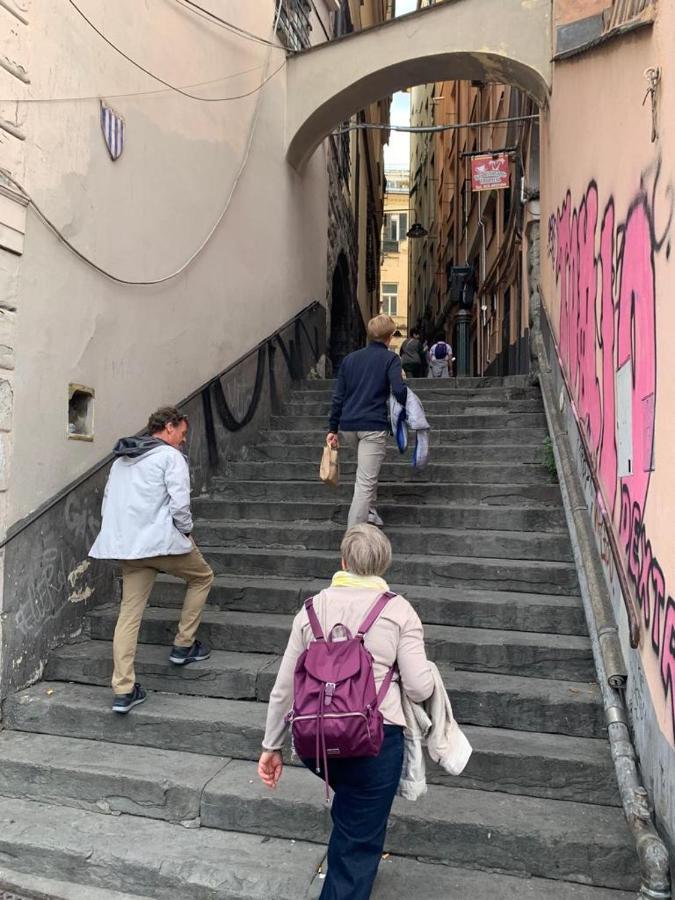 Appartamento Vacanze Cavalli Genua Exteriör bild